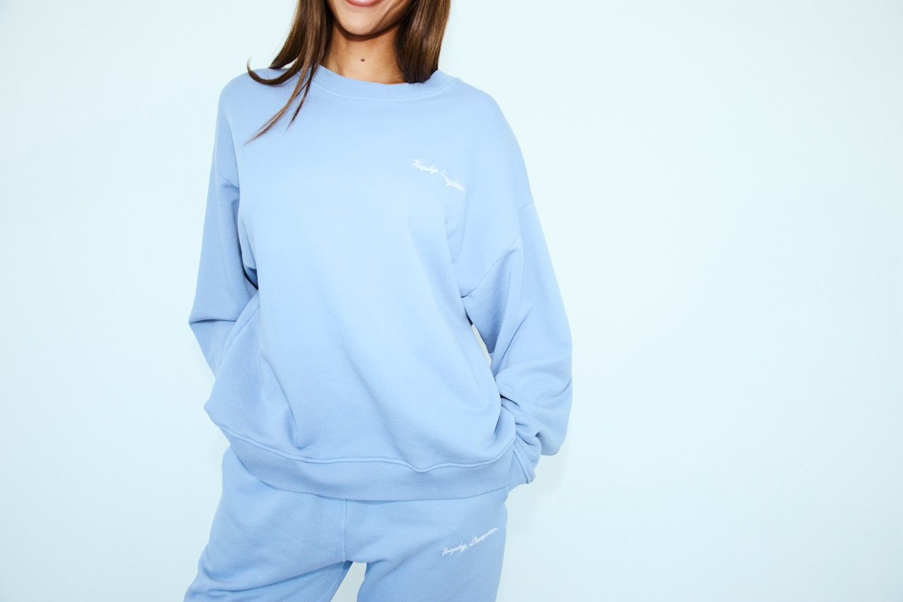 What To Wear With Relaxed Neutral Outfits – 7 Top Examples ...